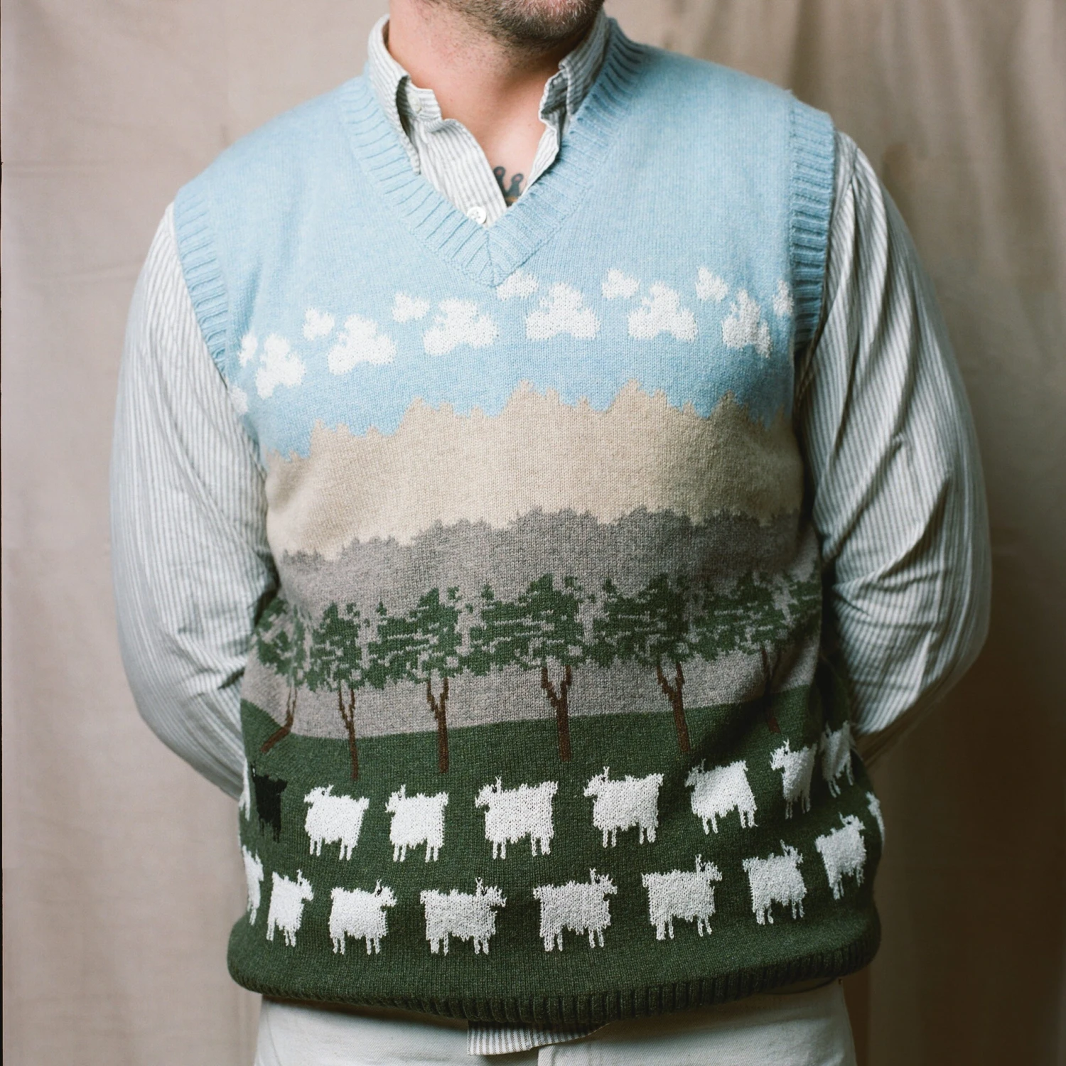 Warm & Wonderful Scenic Sheep Vest - Image 4