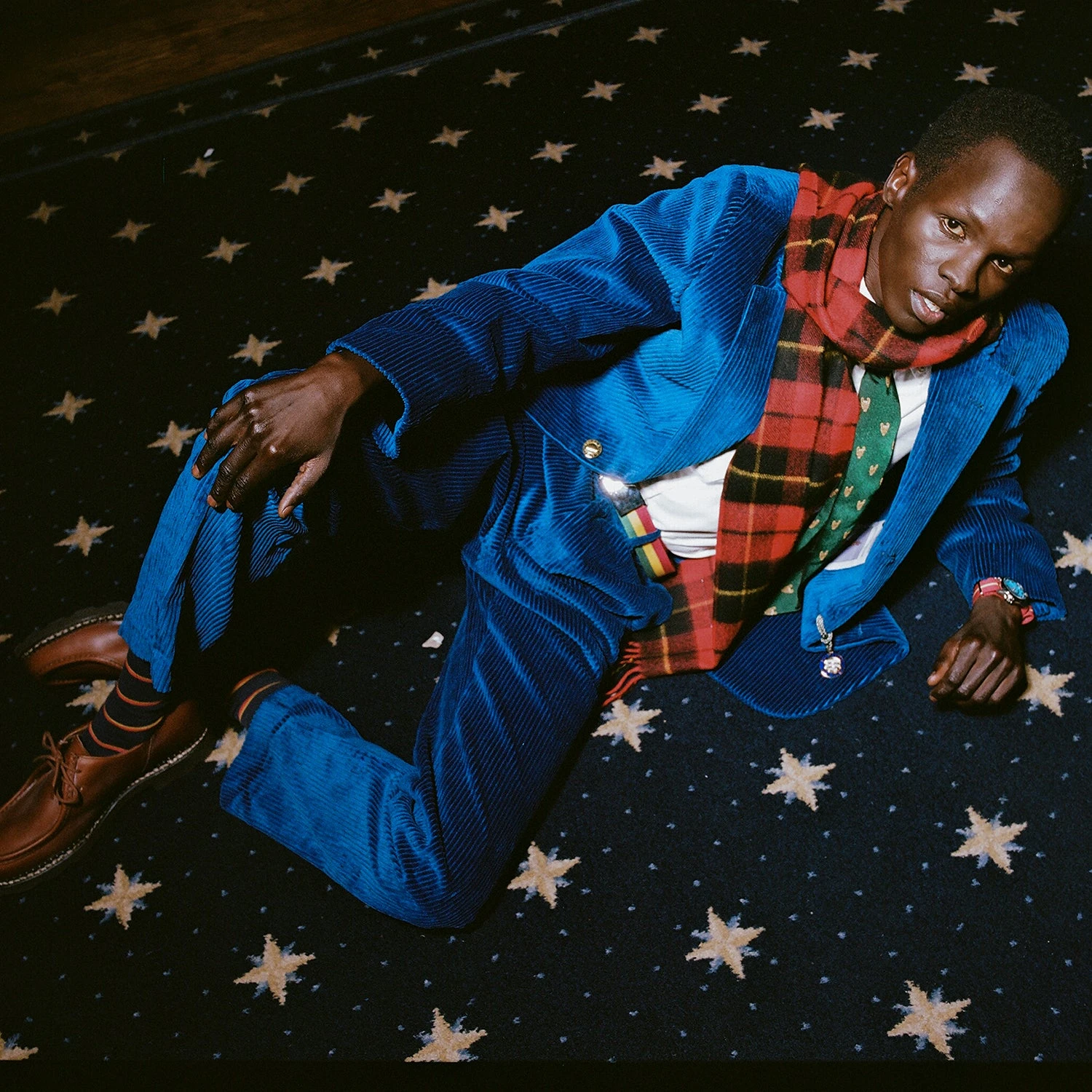 Men's Ultra Wide-Wale Corduroy Trousers - Image 3